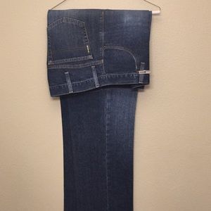 Starched green label Cinch jeans ( 35/38).